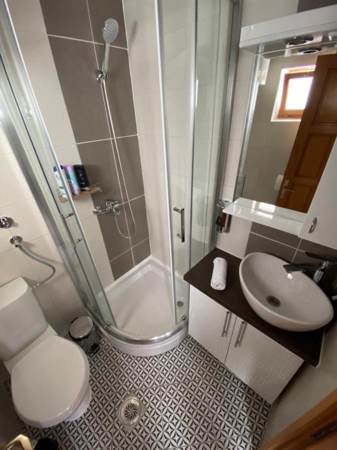 Strawberry Apartments City Center Нови-Сад Экстерьер фото